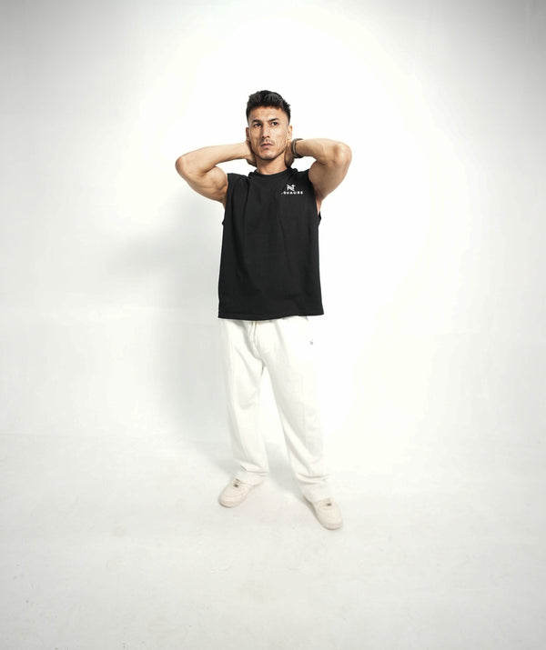 ESSENTIAL BLACK SANDO
