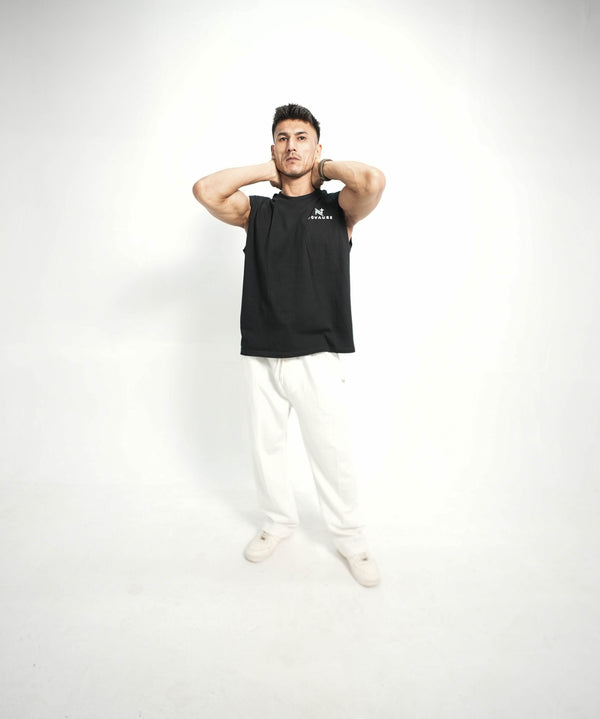 ESSENTIAL BLACK SANDO